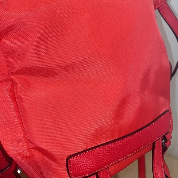 Guess BackPack - Picture 3 of 5